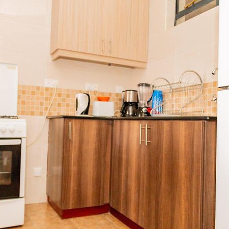 W Place - Model 1 Bedroom Найроби Экстерьер фото